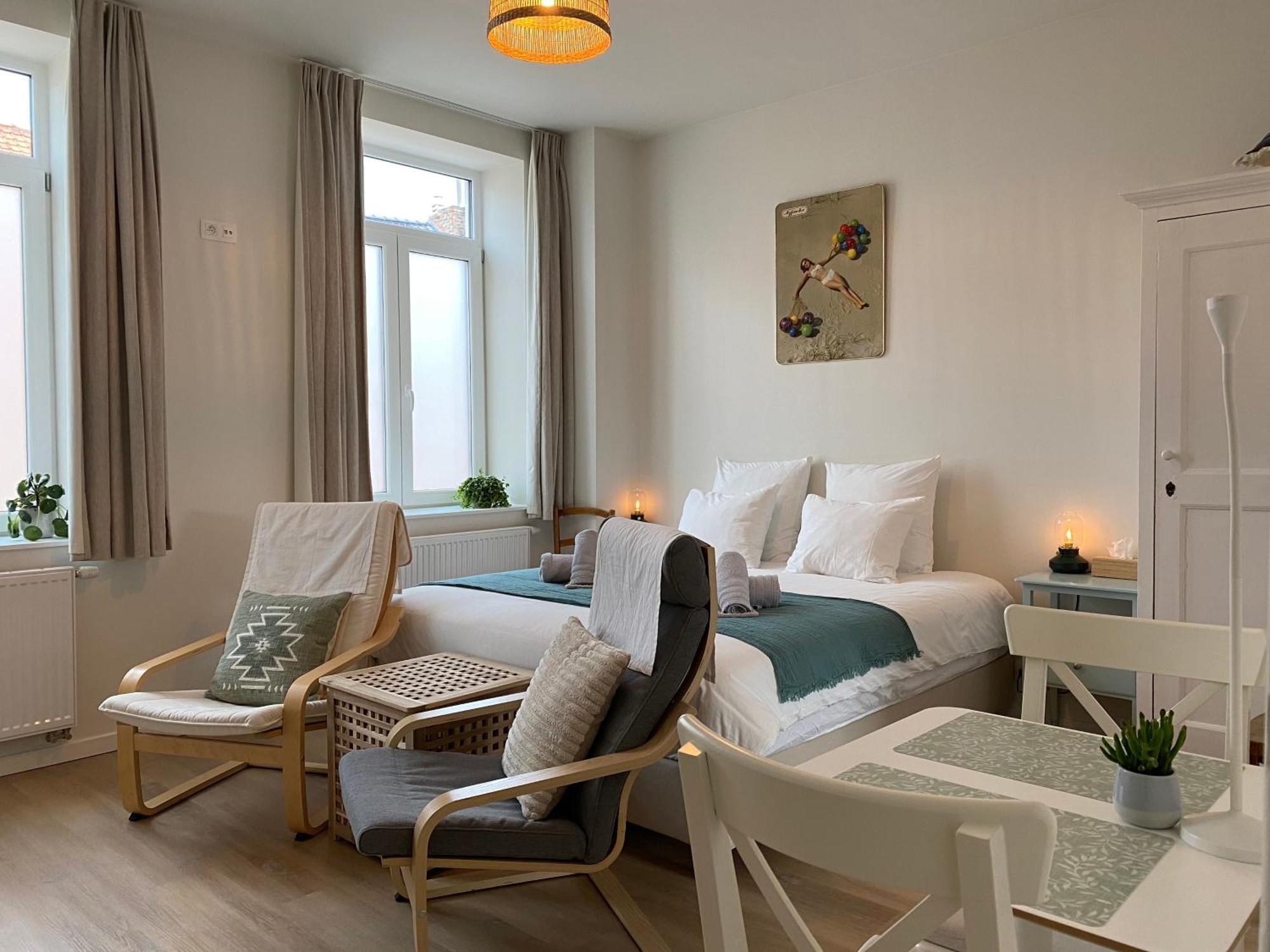 Logies-M Comfort Studios Inc Bikes B&B ออสเทนด์ ภายนอก รูปภาพ